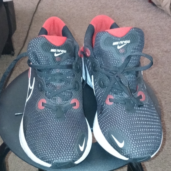 New Nikes - Picture 2 of 6